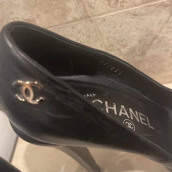 Chanel platform pumps - Picture 3 of 8